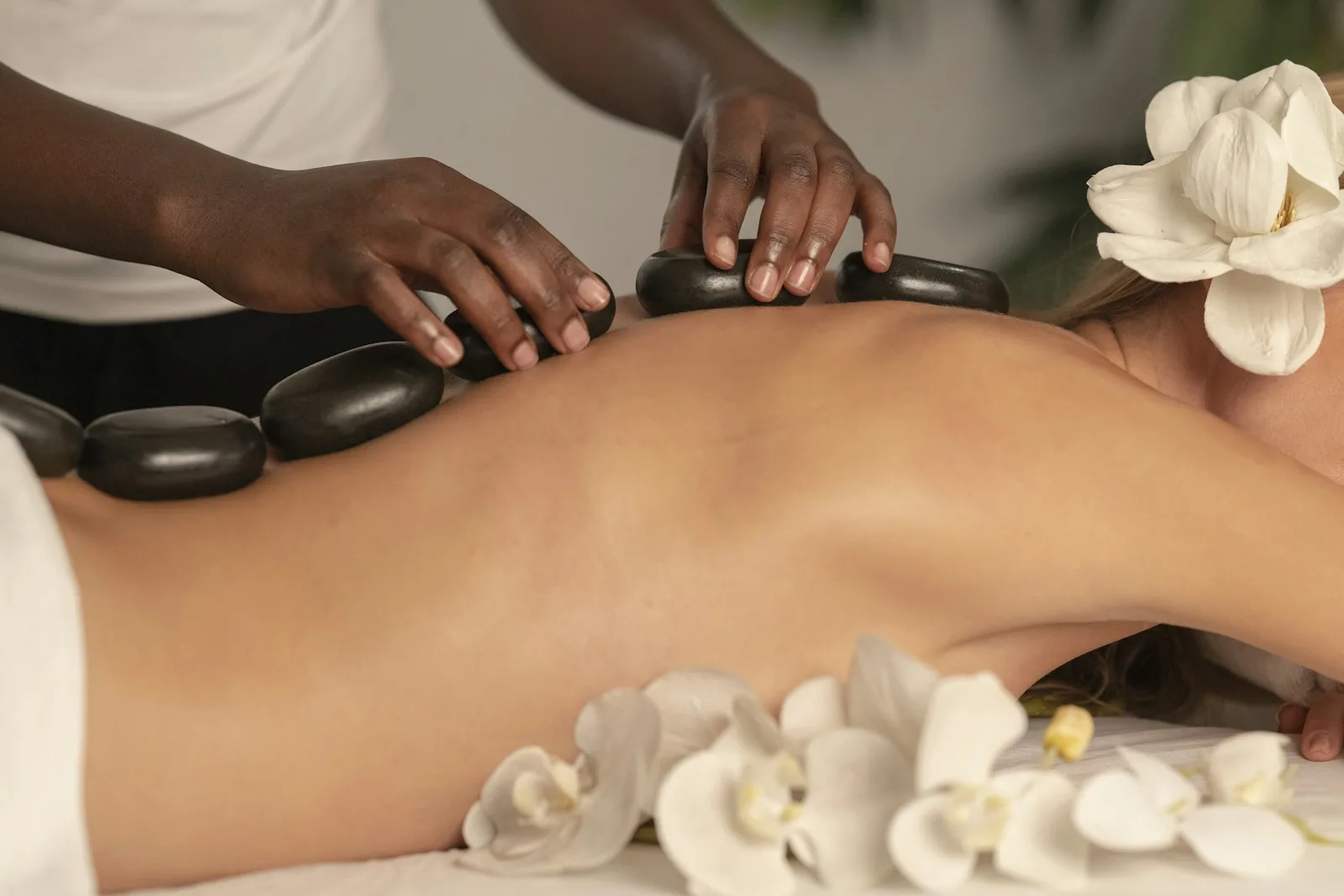 24K Gold Cellular Facials